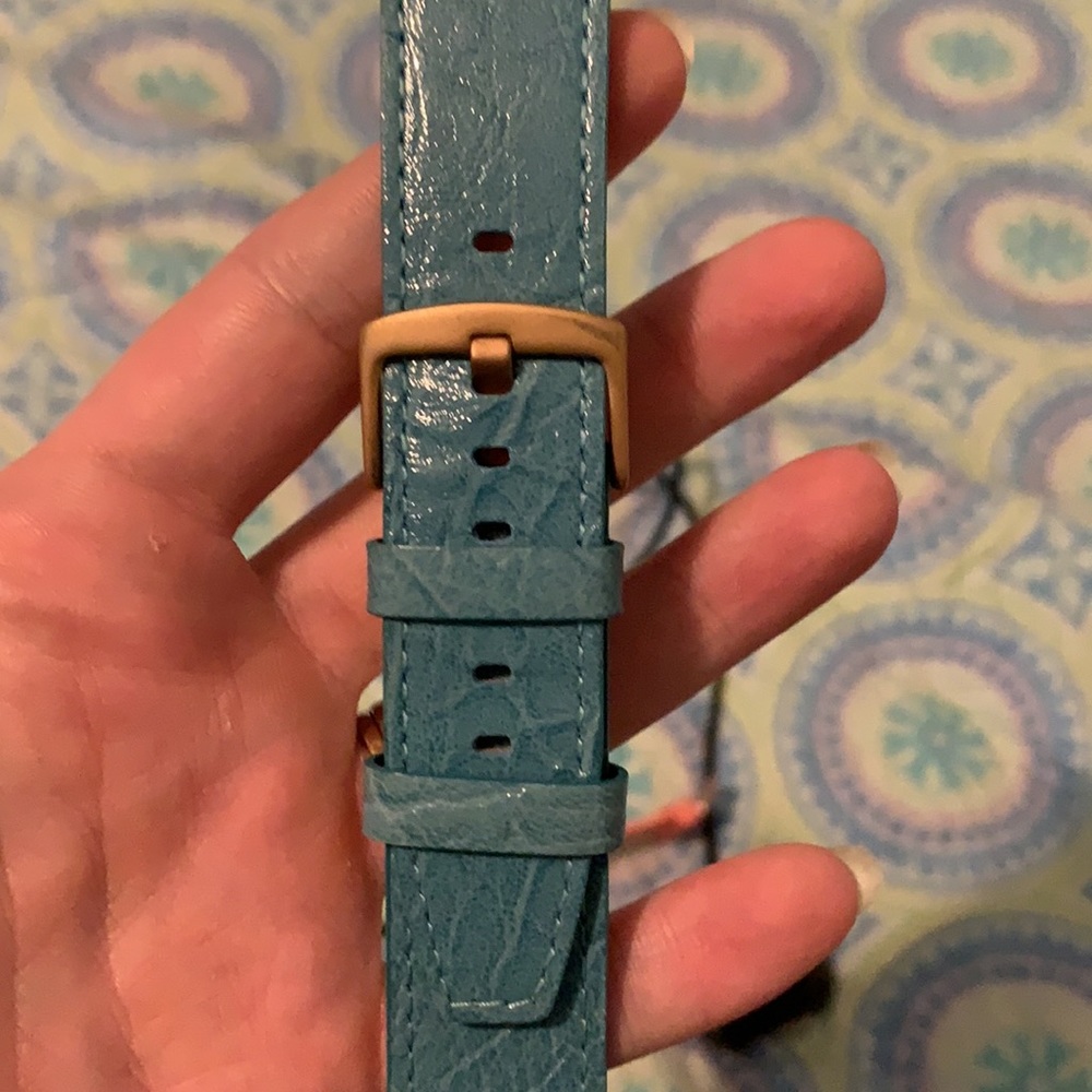 Fitbit Versa - image 4